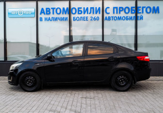 Подержанный автомобиль Kia Rio Sedan 2012 года (2 фото)