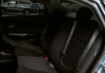 Подержанный автомобиль Kia Rio Sedan 2013 года (17 фото)