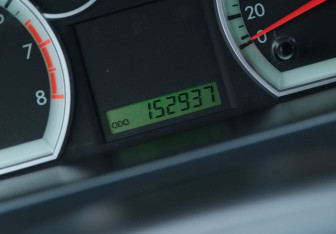 Подержанный автомобиль Chevrolet Aveo Sedan 2011 года (15 фото)