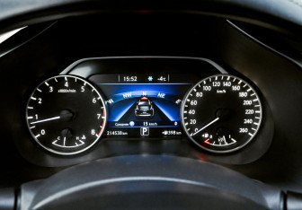 Подержанный автомобиль Nissan Murano Suv 2017 года (15 фото)