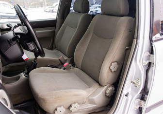 Подержанный автомобиль Chevrolet Rezzo 2008 года (16 фото)