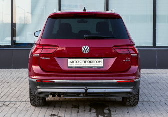 Подержанный автомобиль Volkswagen Tiguan 2018 года (4 фото)
