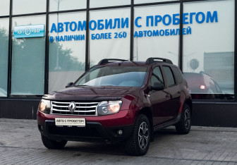 Подержанный автомобиль Renault Duster 2013 года (1 фото)