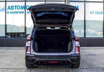 Подержанный автомобиль Geely Coolray 2024 года (21 фото)