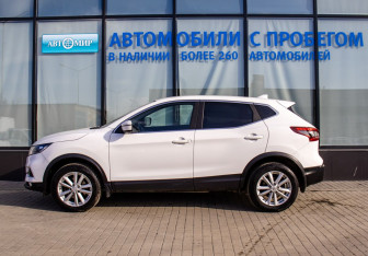 Подержанный автомобиль Nissan Qashqai 2019 года (2 фото)
