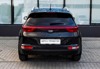 Подержанный автомобиль Kia Sportage 2016 года (4 фото)