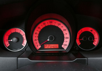 Подержанный автомобиль Kia Ceed Wagon 2007 года (18 фото)