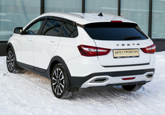 Подержанный автомобиль LADA (ВАЗ) Vesta Wagon 2024 года (3 фото)