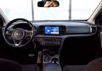 Подержанный автомобиль Kia Sportage 2016 года (20 фото)