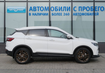 Подержанный автомобиль Geely Coolray 2021 года (6 фото)