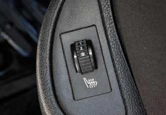 Подержанный автомобиль Peugeot 308 Hatchback 2010 года (14 фото)