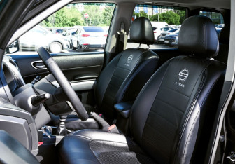 Подержанный автомобиль Nissan X-Trail 2011 года (18 фото)