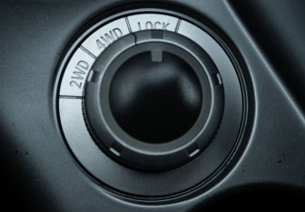 Подержанный автомобиль Mitsubishi Outlander 2008 года (13 фото)