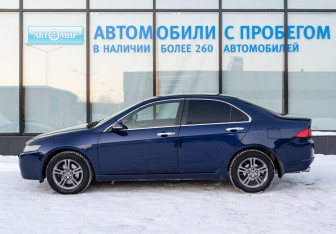 Подержанный автомобиль Honda Accord Sedan 2003 года (3 фото)