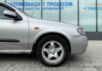 Подержанный автомобиль Nissan Almera Sedan 2005 года (18 фото)