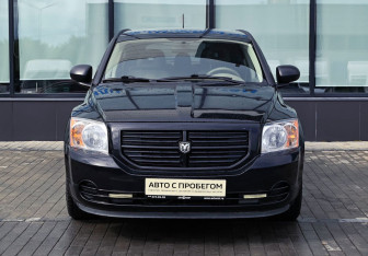 Подержанный автомобиль Dodge Caliber 2007 года (19 фото)