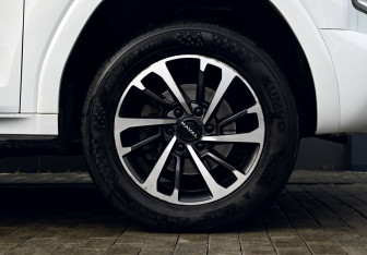 Подержанный автомобиль Haval H9 2024 года (25 фото)