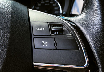Подержанный автомобиль Mitsubishi Outlander 2020 года (13 фото)
