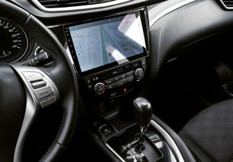 Подержанный автомобиль Nissan X-Trail 2018 года (9 фото)