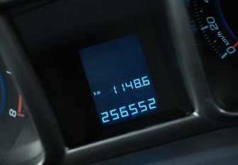 Подержанный автомобиль Chevrolet Orlando 2012 года (14 фото)