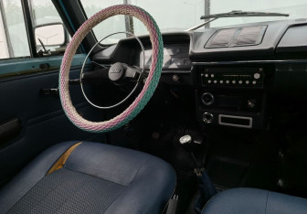 Подержанный автомобиль ИЖ 2125 «Комби» 1989 года (10 фото)