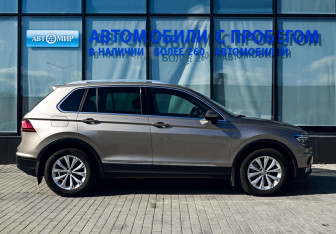 Подержанный автомобиль Volkswagen Tiguan 2017 года (6 фото)