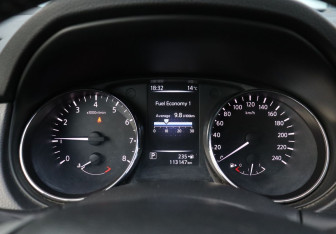 Подержанный автомобиль Nissan Qashqai 2018 года (11 фото)