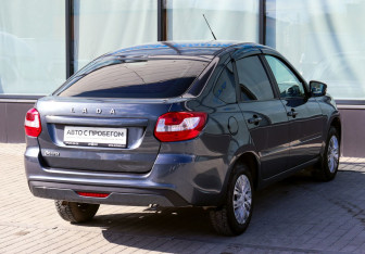 Подержанный автомобиль LADA (ВАЗ) Granta Liftback 2023 года (5 фото)