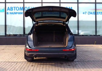 Подержанный автомобиль Audi Q5 2011 года (21 фото)