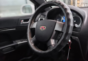 Подержанный автомобиль Geely Emgrand EC7 Sedan 2013 года (9 фото)