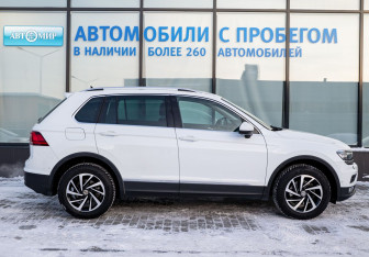 Подержанный автомобиль Volkswagen Tiguan 2018 года (6 фото)