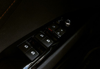 Подержанный автомобиль Toyota Camry Sedan 2018 года (13 фото)