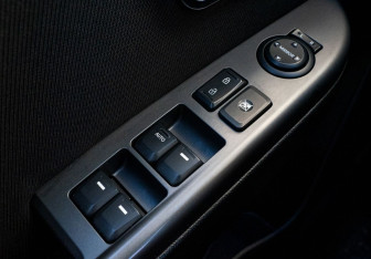 Подержанный автомобиль Kia Rio Sedan 2016 года (17 фото)