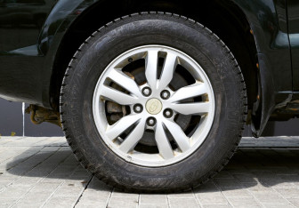 Подержанный автомобиль Hyundai Tucson 2008 года (19 фото)