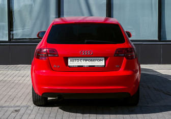 Подержанный автомобиль Audi A3 Hatchback 2009 года (4 фото)