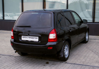 Подержанный автомобиль LADA (ВАЗ) Kalina Wagon 2011 года (5 фото)