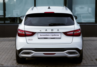 Подержанный автомобиль LADA (ВАЗ) Vesta Wagon 2024 года (4 фото)
