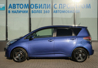 Подержанный автомобиль Toyota Ractis 2014 года (2 фото)