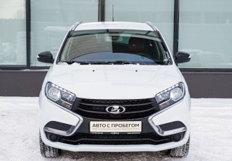 Подержанный автомобиль LADA (ВАЗ) XRAY 2022 года (8 фото)