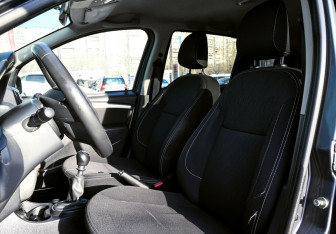 Подержанный автомобиль Nissan Terrano 2019 года (17 фото)