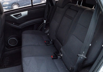 Подержанный автомобиль Lifan X60 2015 года (17 фото)