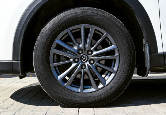 Подержанный автомобиль Mazda CX-5 2021 года (21 фото)