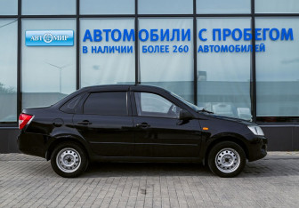 Подержанный автомобиль LADA (ВАЗ) Granta Sedan 2012 года (6 фото)