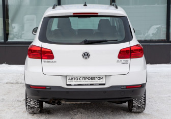 Подержанный автомобиль Volkswagen Tiguan 2011 года (4 фото)