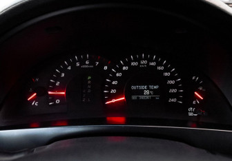 Подержанный автомобиль Toyota Camry Sedan 2008 года (12 фото)