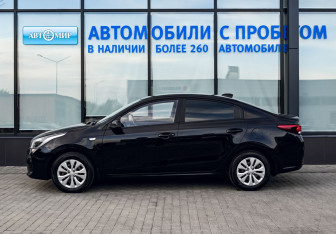 Подержанный автомобиль Kia Rio Sedan 2017 года (2 фото)