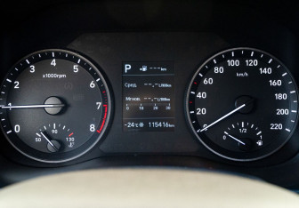 Подержанный автомобиль Hyundai Solaris Sedan 2017 года (20 фото)