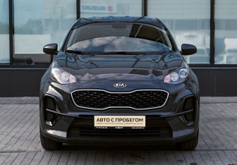 Подержанный автомобиль Kia Sportage 2019 года (8 фото)