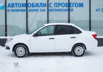 Подержанный автомобиль LADA (ВАЗ) Granta Liftback 2018 года (2 фото)