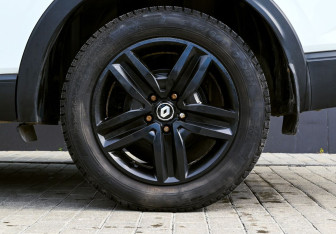 Подержанный автомобиль Renault Arkana 2021 года (23 фото)